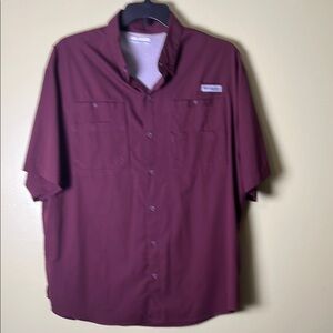 Columbia Red Casual Button Down Shirt Lightweight size XL Outdoor